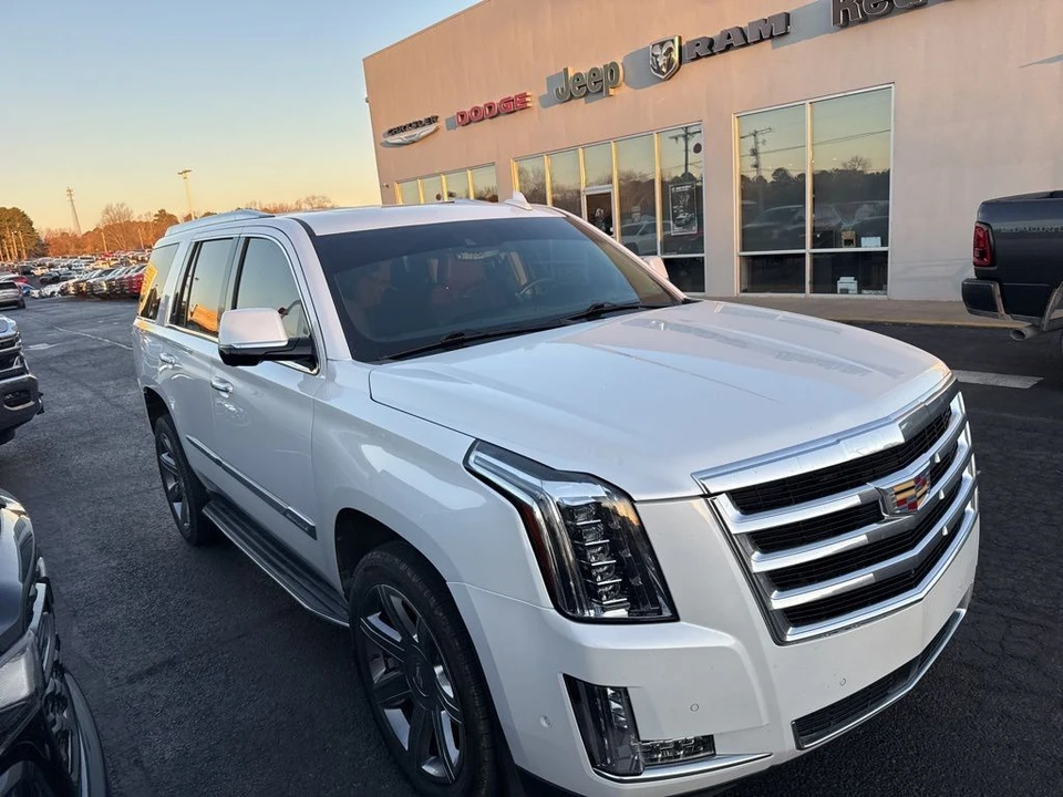 2020 Cadillac Escalade 4th Gen - Image 3 of 4