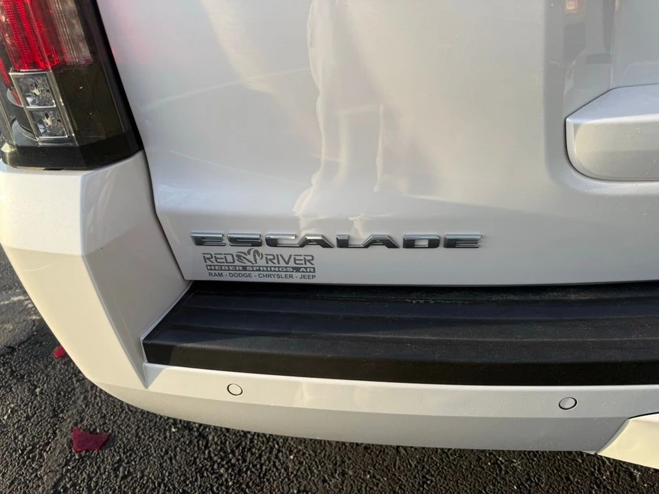 2020 Cadillac Escalade 4th Gen - Image 11 of 21