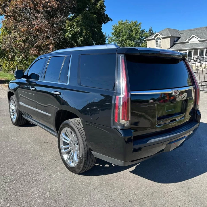 2020 Cadillac Escalade 4th Gen - Image 4 of 10