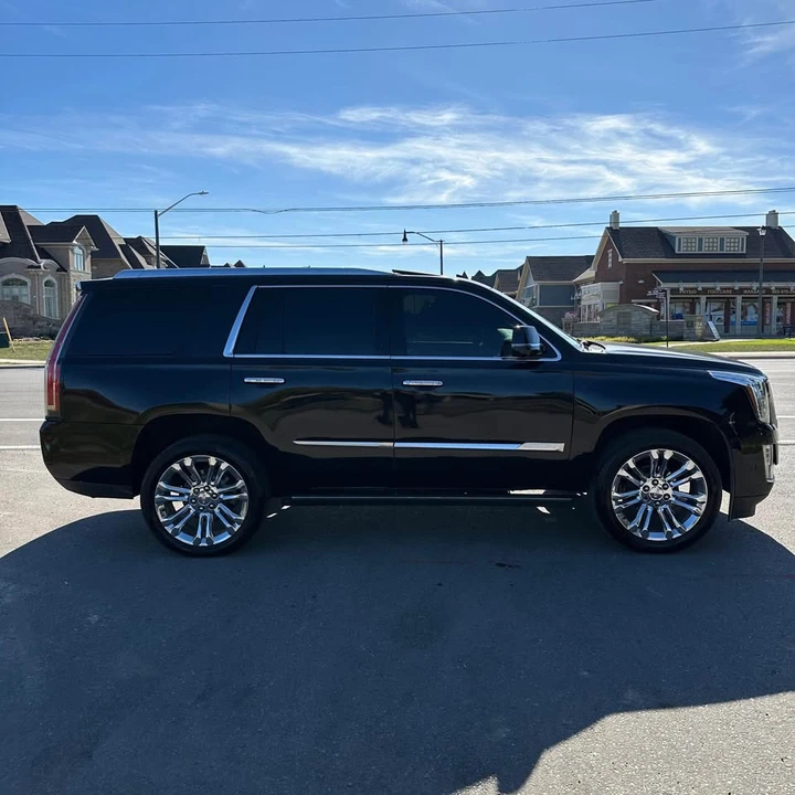 2020 Cadillac Escalade 4th Gen - Image 3 of 10