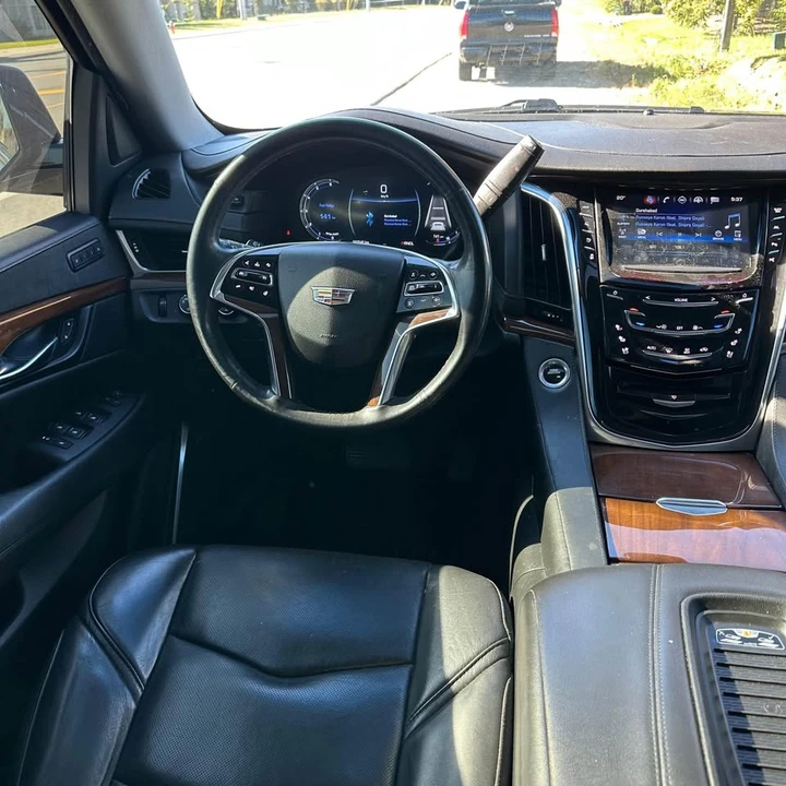 2020 Cadillac Escalade 4th Gen - Image 6 of 10
