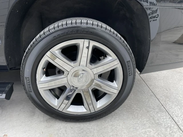 2020 Cadillac Escalade 4th Gen - Image 17 of 21