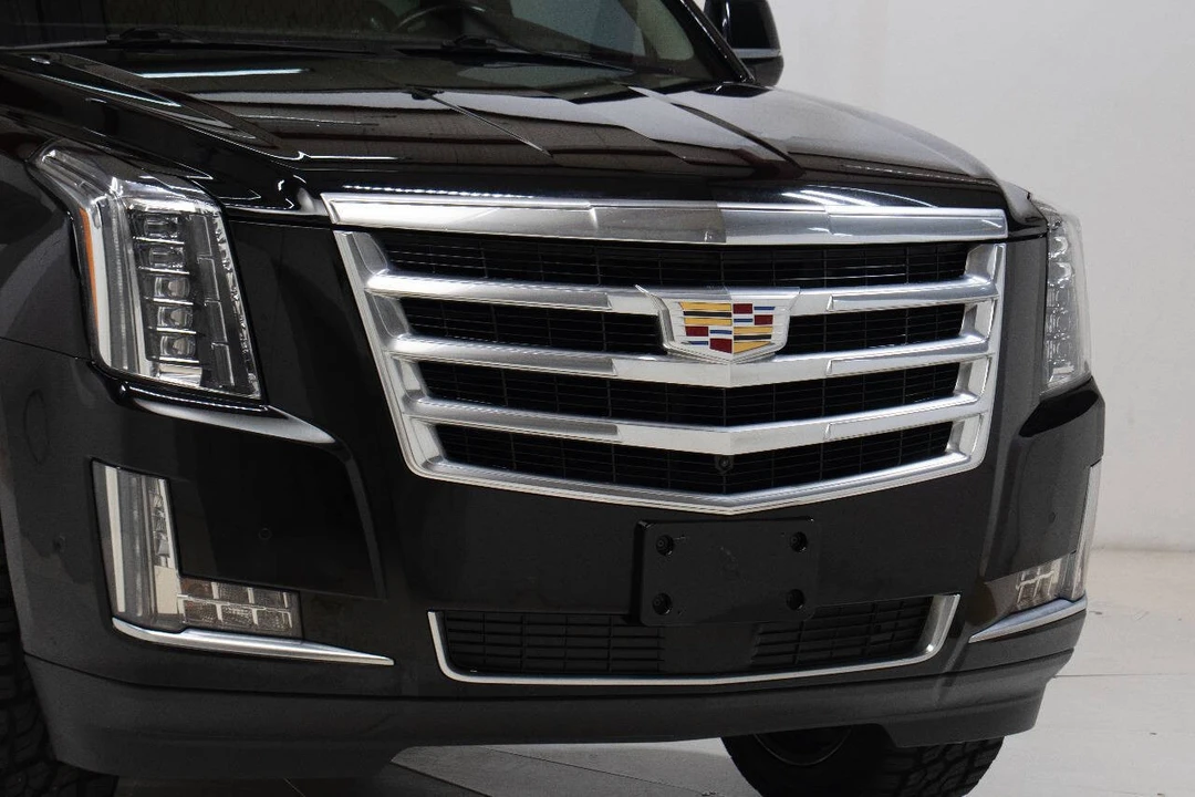 2020 Cadillac Escalade 4th Gen - Image 10 of 12