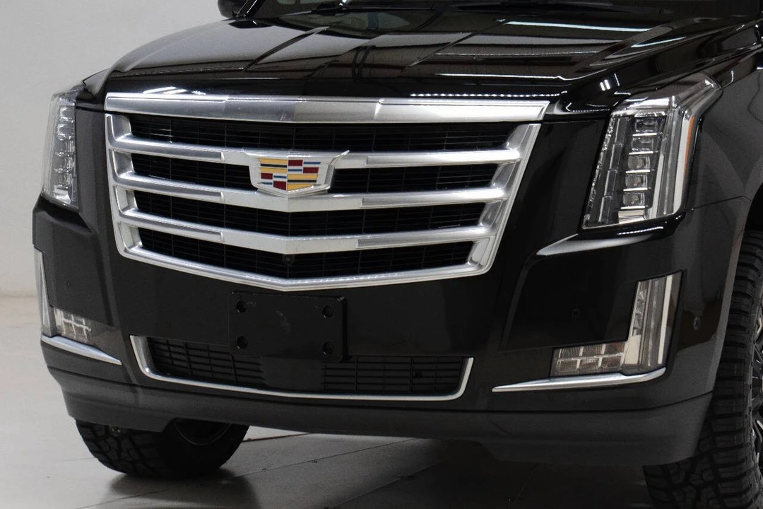 2020 Cadillac Escalade 4th Gen - Image 9 of 12
