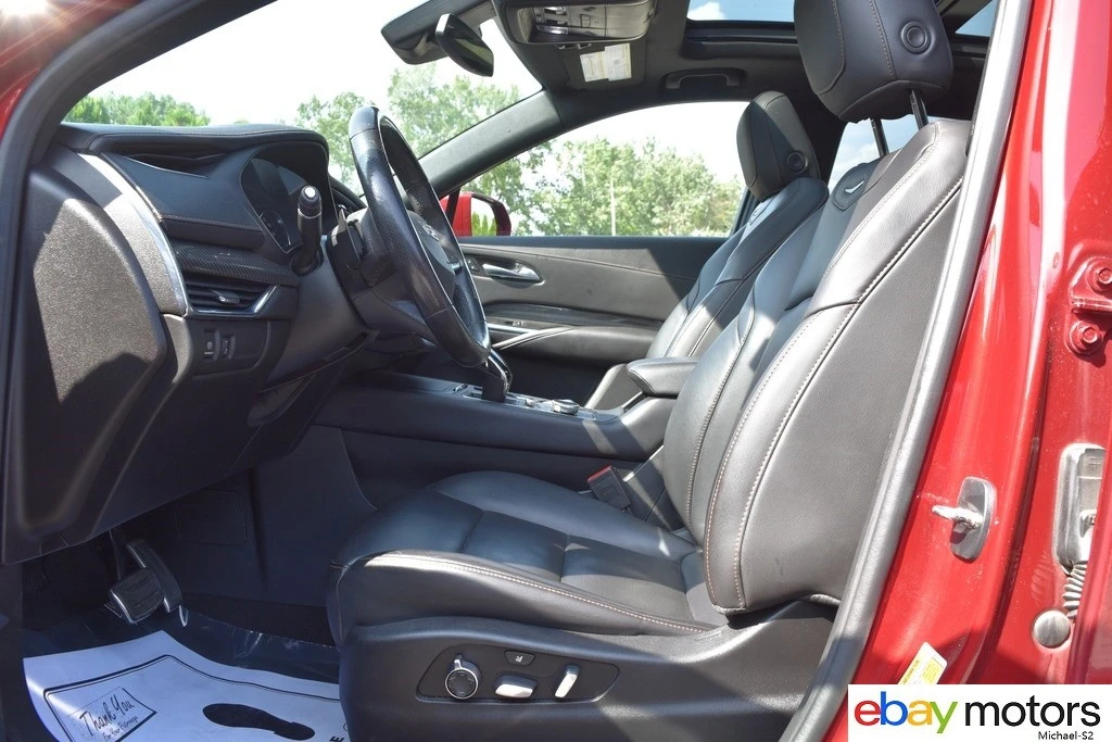2020 Cadillac XT4 - Image 10 of 24