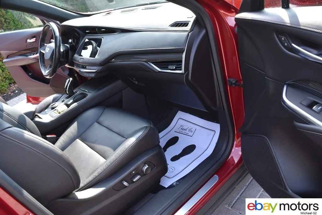 2020 Cadillac XT4 - Image 16 of 24