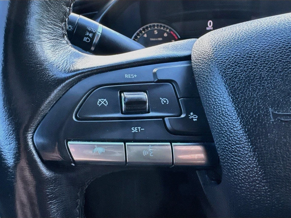 2020 Cadillac XT4 - Image 12 of 31