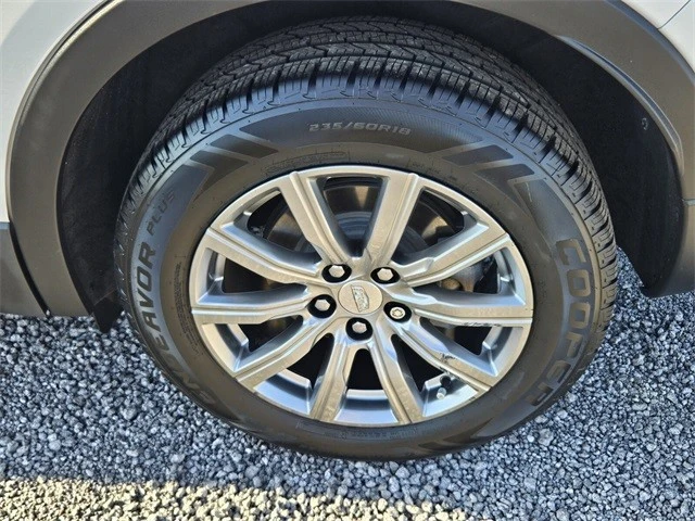 2020 Cadillac XT4 - Image 12 of 21