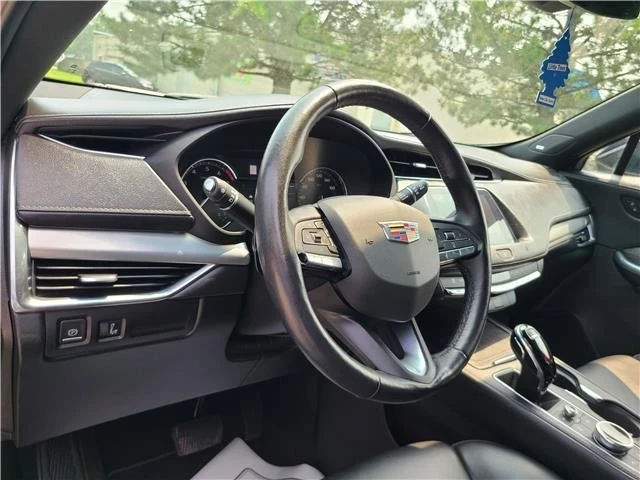 2020 Cadillac XT4 - Image 9 of 12