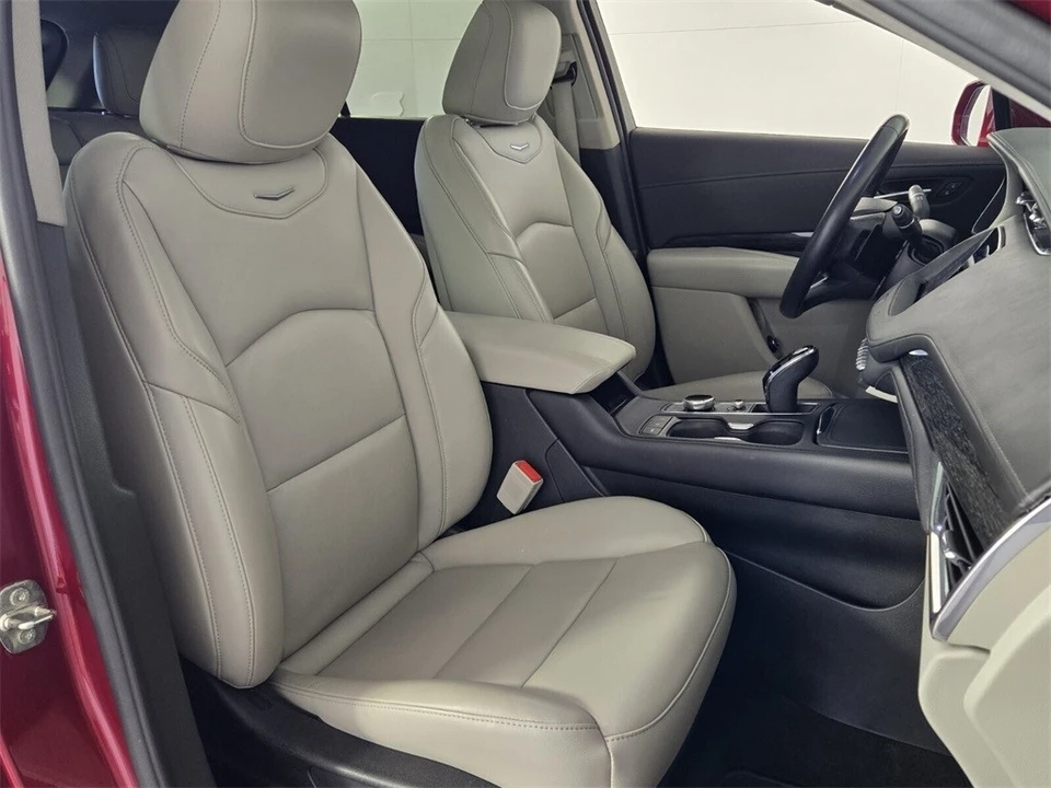 2020 Cadillac XT4 - Image 16 of 21