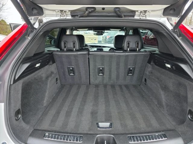 2020 Cadillac XT4 - Image 12 of 21