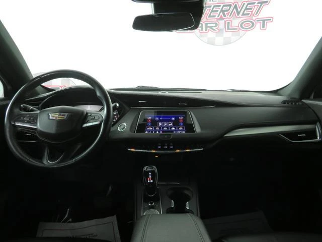 2020 Cadillac XT4 - Image 11 of 12