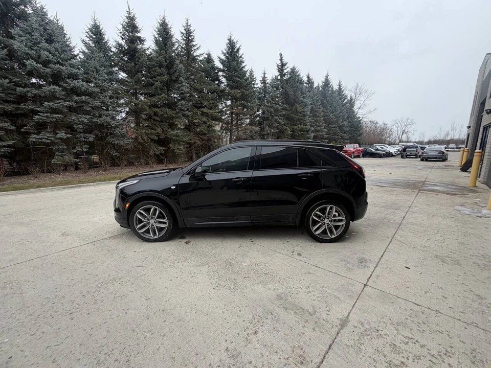 2020 Cadillac XT4 - Image 12 of 15