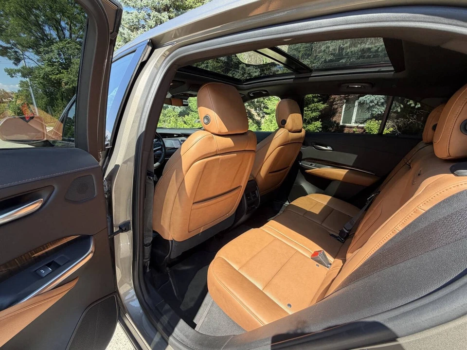 2020 Cadillac XT4 - Image 20 of 21