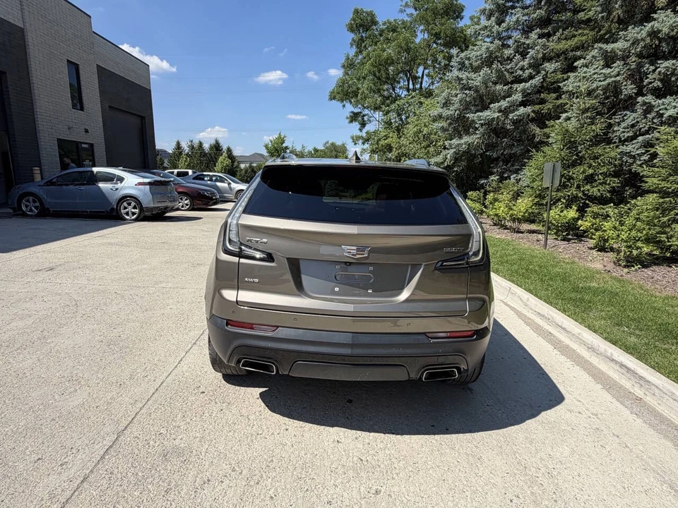 2020 Cadillac XT4 - Image 10 of 21