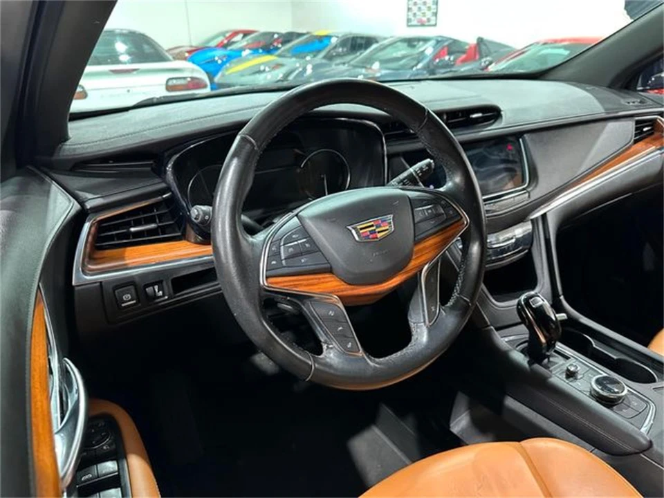 2020 Cadillac XT5 - Image 7 of 30