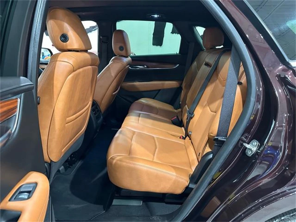 2020 Cadillac XT5 - Image 9 of 30