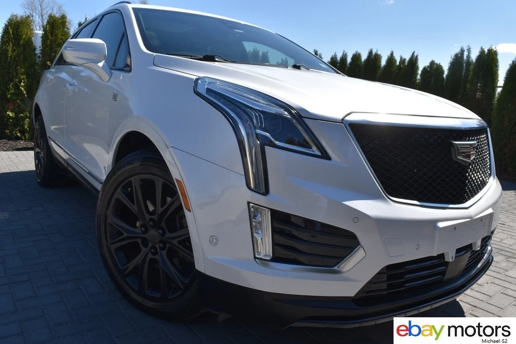 2020 Cadillac XT5 - Image 2 of 21