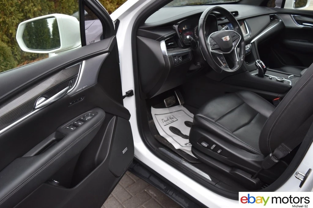 2020 Cadillac XT5 - Image 11 of 21