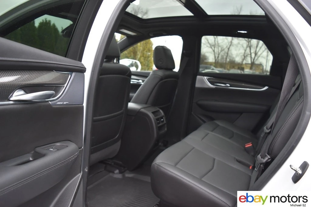 2020 Cadillac XT5 - Image 13 of 21