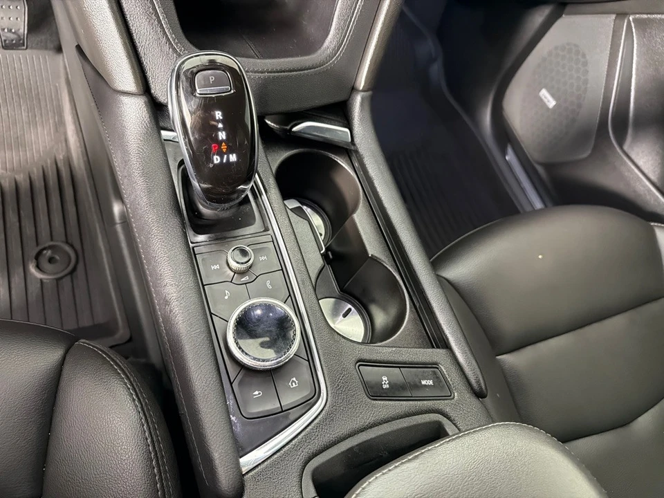 2020 Cadillac XT5 - Image 17 of 21