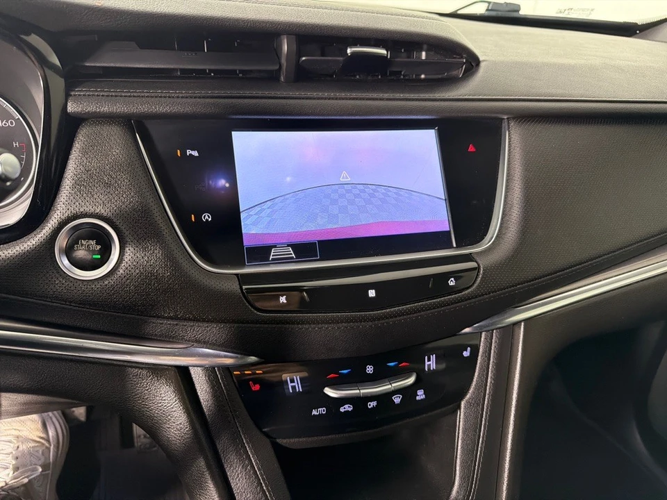 2020 Cadillac XT5 - Image 16 of 21