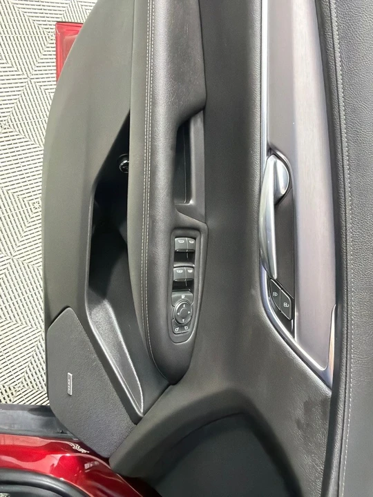 2020 Cadillac XT5 - Image 10 of 21