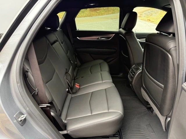 2020 Cadillac XT5 - Image 19 of 21