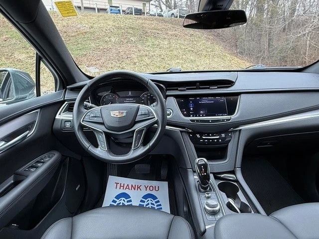 2020 Cadillac XT5 - Image 10 of 12