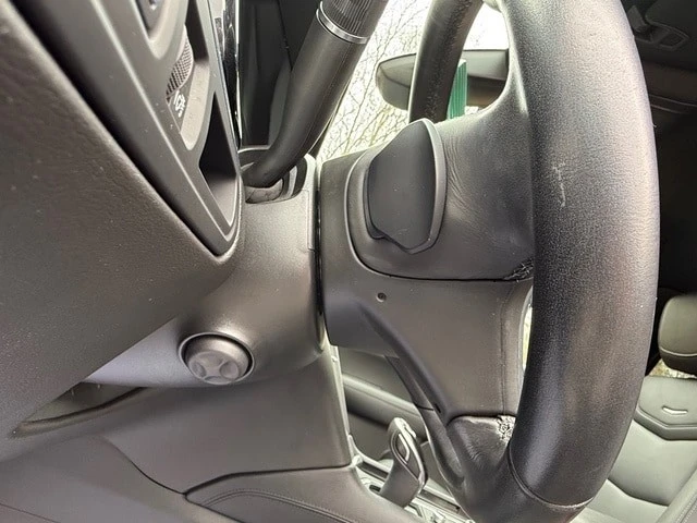 2020 Cadillac XT5 - Image 15 of 21
