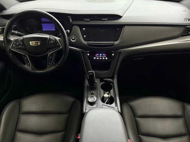2020 Cadillac XT5 - Image 2 of 12