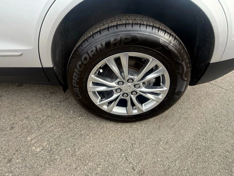 2020 Cadillac XT5 - Image 9 of 12