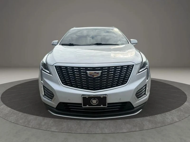 2020 Cadillac XT5 - Image 2 of 12