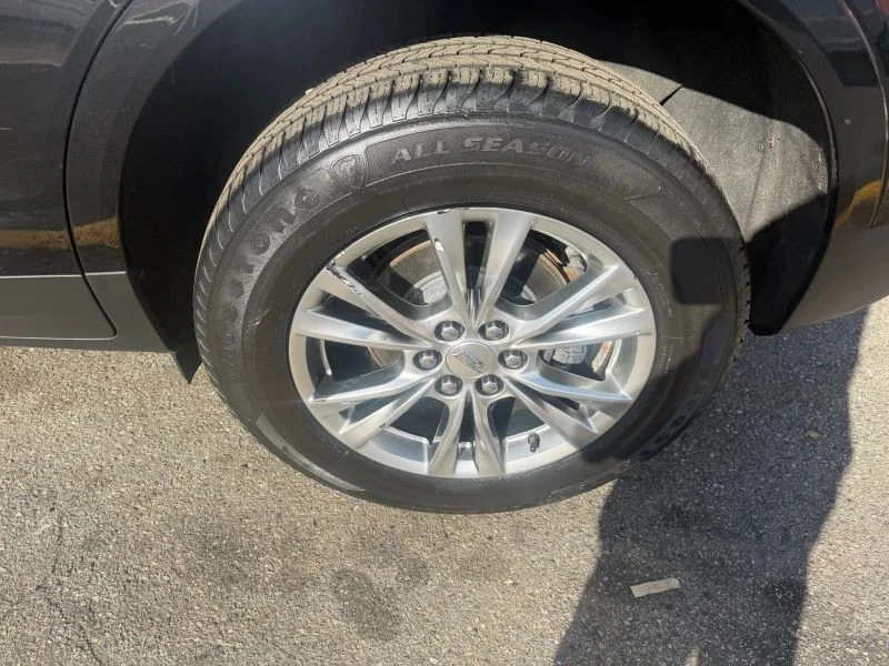 2020 Cadillac XT5 - Image 9 of 12