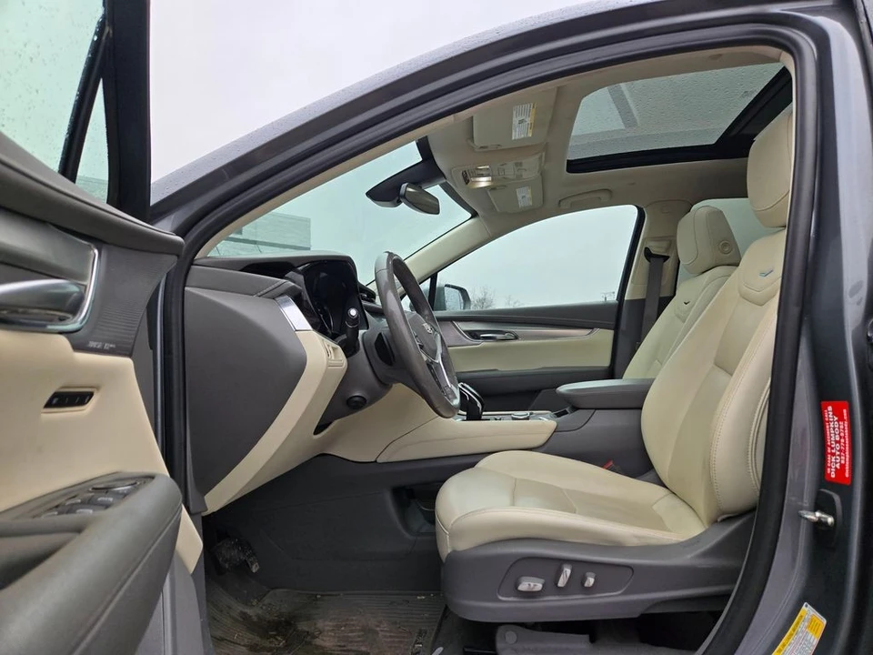 2020 Cadillac XT5 - Image 10 of 12