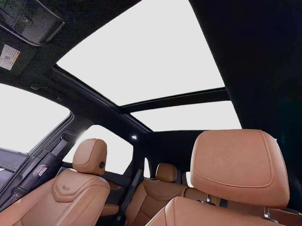 2020 Cadillac XT5 - Image 16 of 21