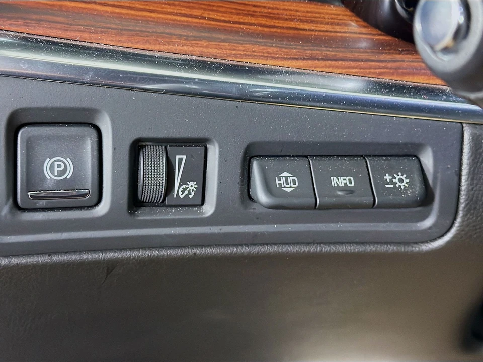 2020 Cadillac XT5 - Image 12 of 21
