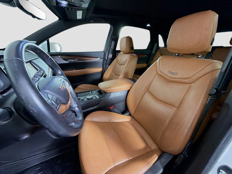 2020 Cadillac XT5 - Image 13 of 21