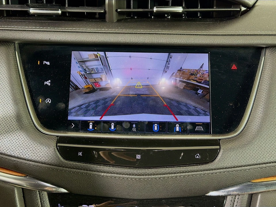 2020 Cadillac XT5 - Image 19 of 21