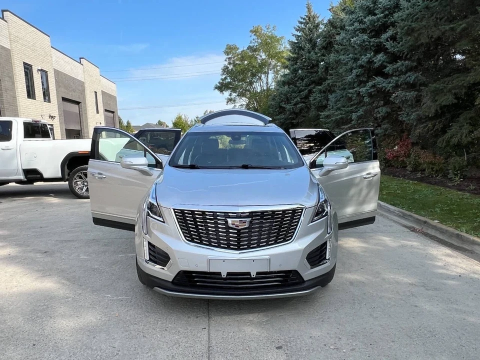 2020 Cadillac XT5 - Image 15 of 21