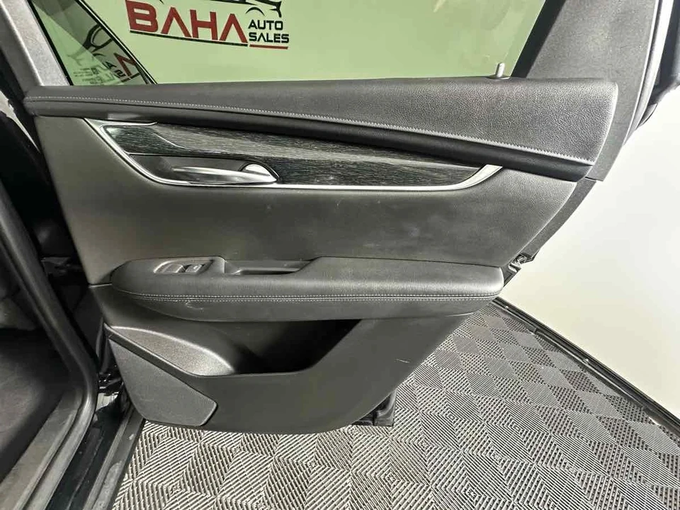 2020 Cadillac XT5 - Image 19 of 21