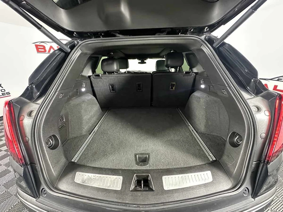 2020 Cadillac XT5 - Image 20 of 21