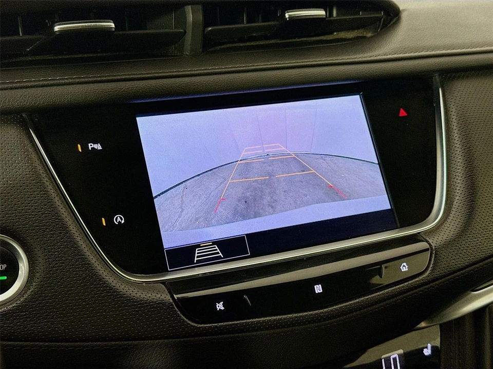 2020 Cadillac XT5 - Image 11 of 14