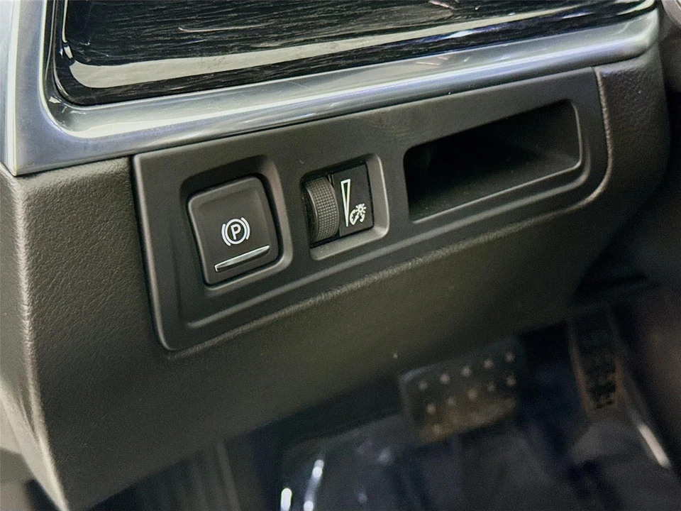 2020 Cadillac XT5 - Image 7 of 21