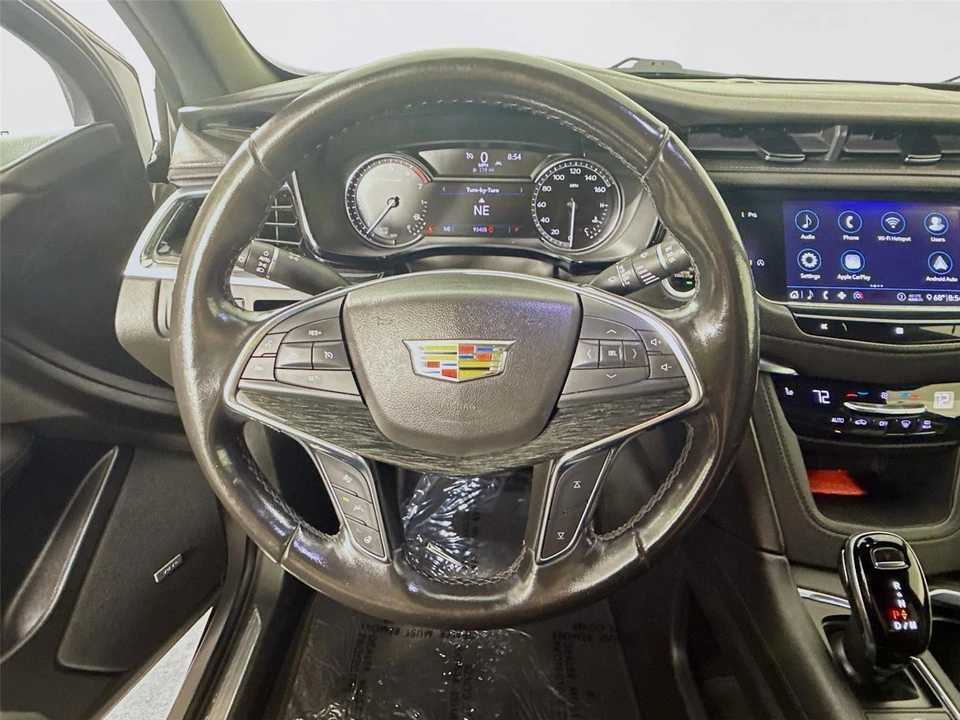 2020 Cadillac XT5 - Image 8 of 21