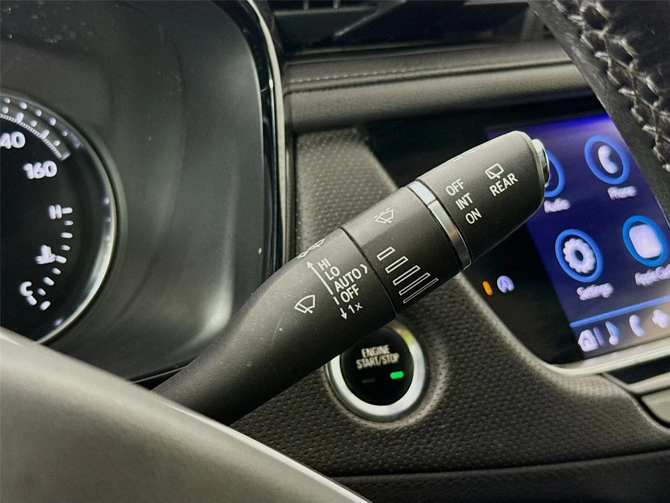2020 Cadillac XT5 - Image 8 of 14