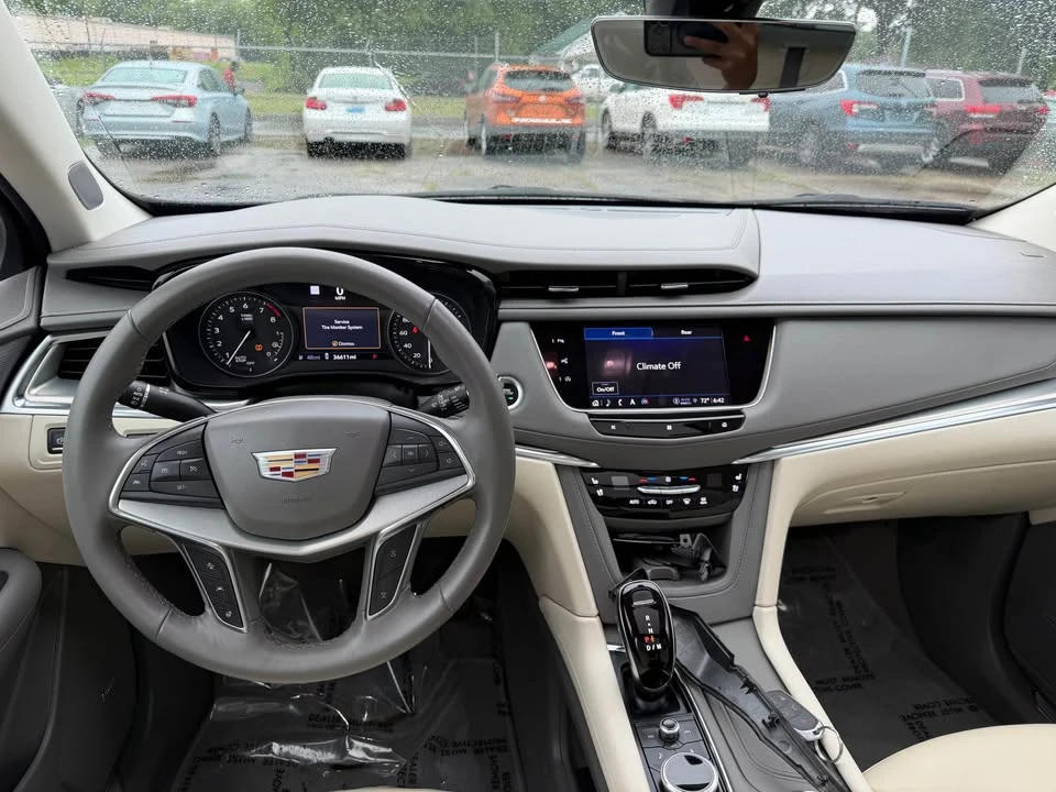 2020 Cadillac XT5 - Image 14 of 18