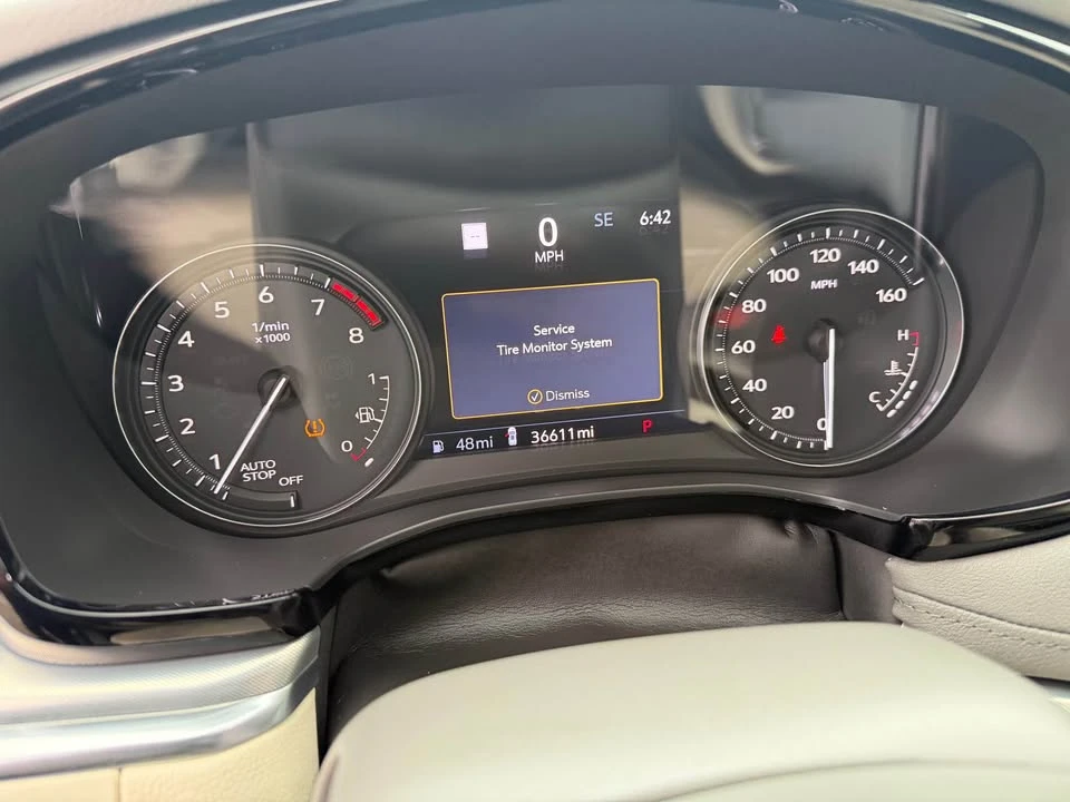 2020 Cadillac XT5 - Image 16 of 18