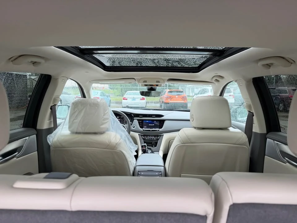 2020 Cadillac XT5 - Image 11 of 18