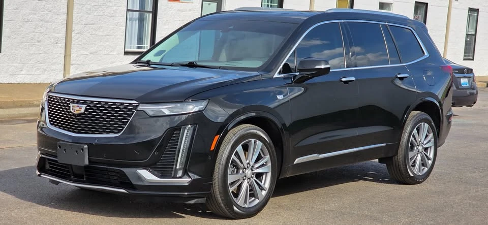 2020 Cadillac XT6 - Image 2 of 21